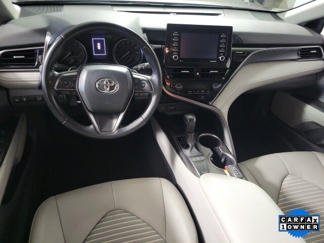 2023 Toyota Camry SE photo 2