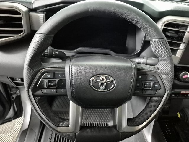 2026 Toyota Tundra Limited - Photo 11
