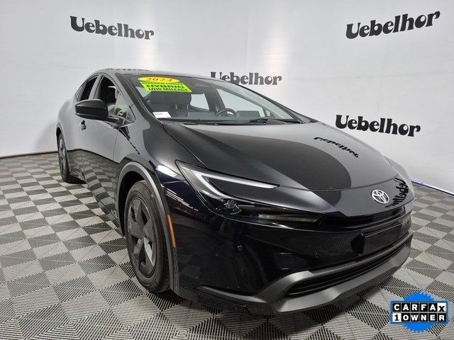 2024 Toyota Prius LE's photo