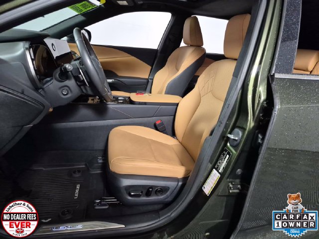 2025 Lexus RX 350 - Photo 9