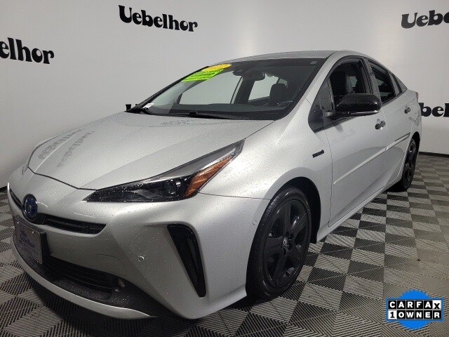 2022 Toyota Prius L Eco photo 3
