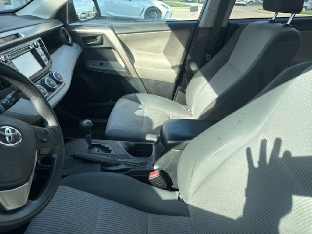 Used 2014 Toyota RAV4 LE SUV