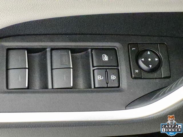 2023 Toyota RAV4 Limited - Photo 16