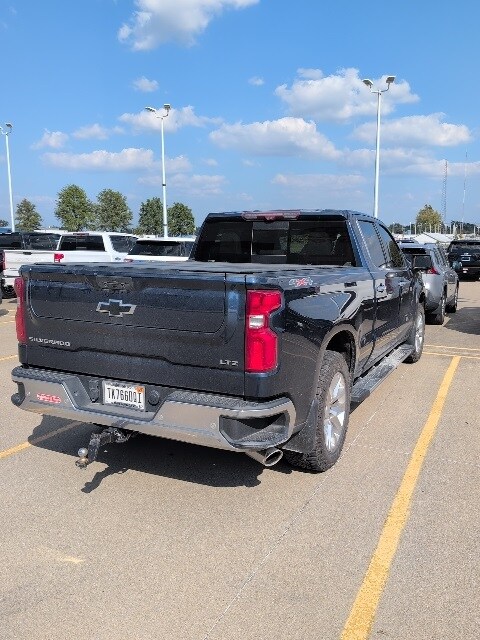 2021 Chevrolet Silverado 1500 LTZ photo 4