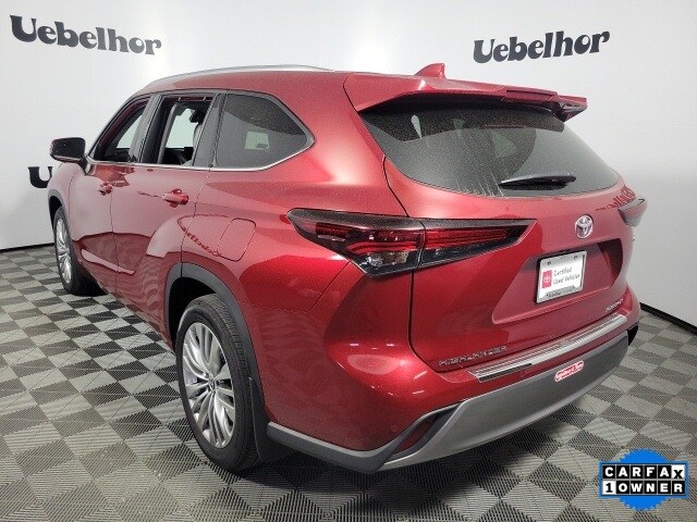 2025 Toyota Highlander Hybrid Platinum photo 2