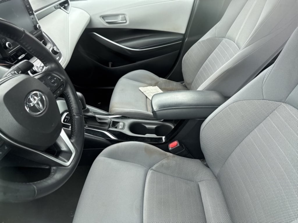 Used 2022 Toyota Corolla SE Sedan