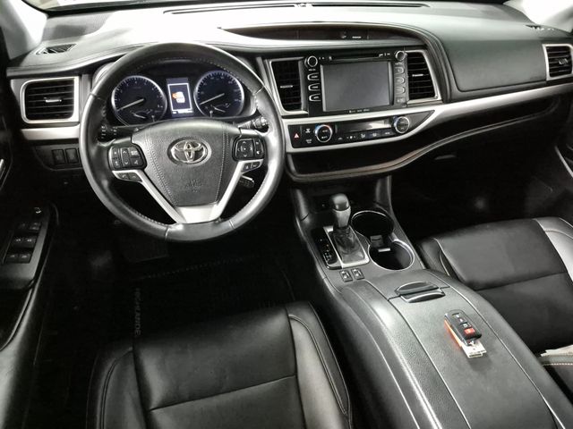 2019 Toyota Highlander XLE - Photo 10