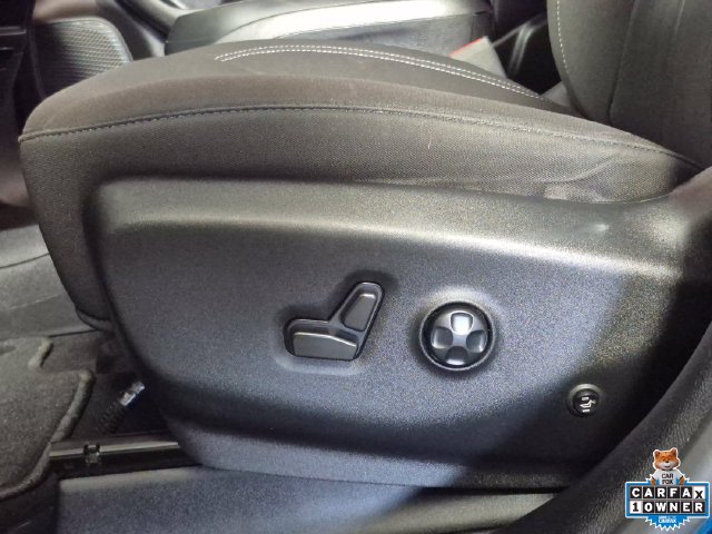 2021 Chrysler Pacifica Touring - Photo 17