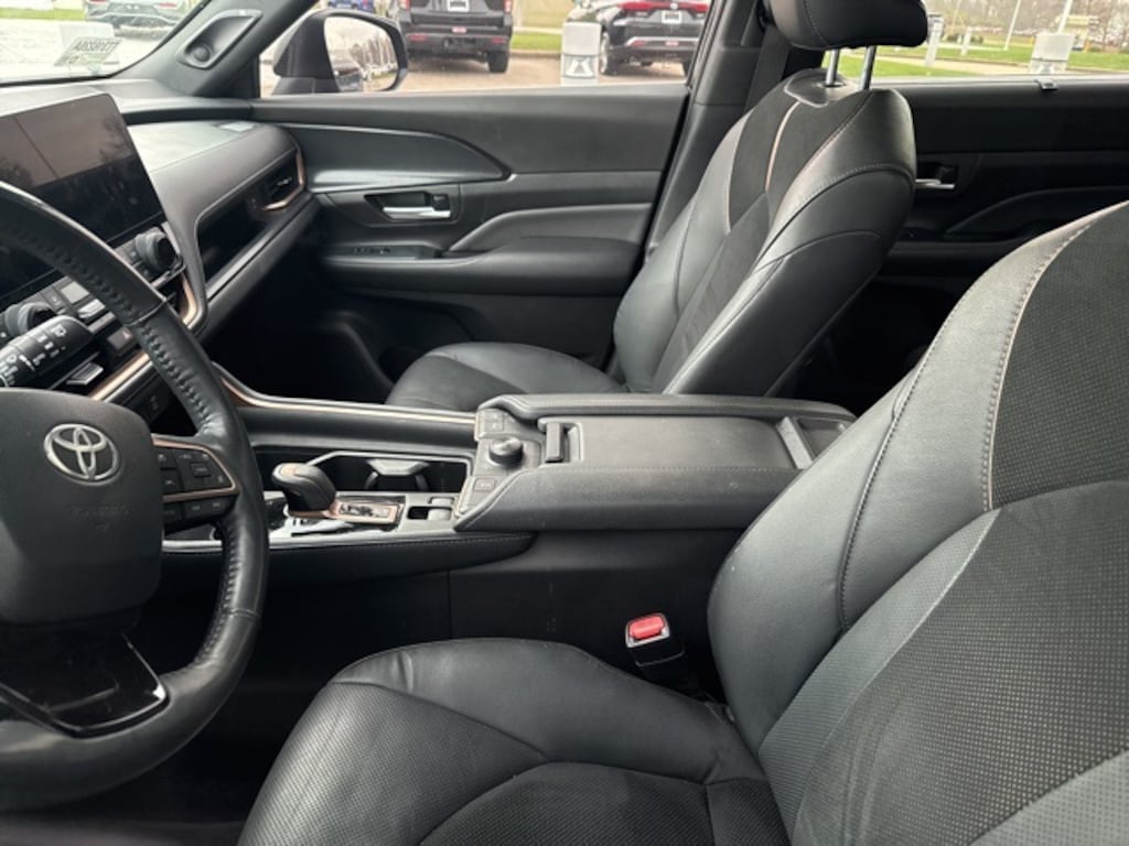 Used 2024 Toyota Grand Highlander Hybrid MAX Platinum SUV