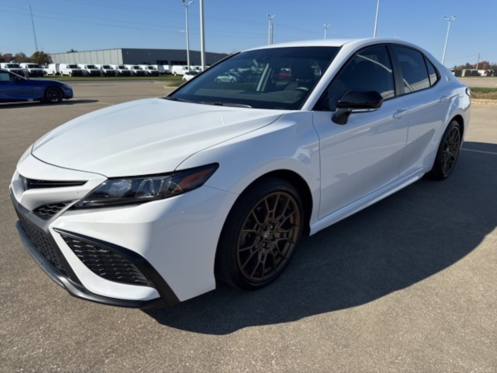 Certified 2023 Toyota Camry Hybrid SE Sedan