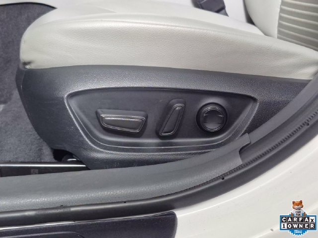 2024 Toyota Camry SE - Photo 17