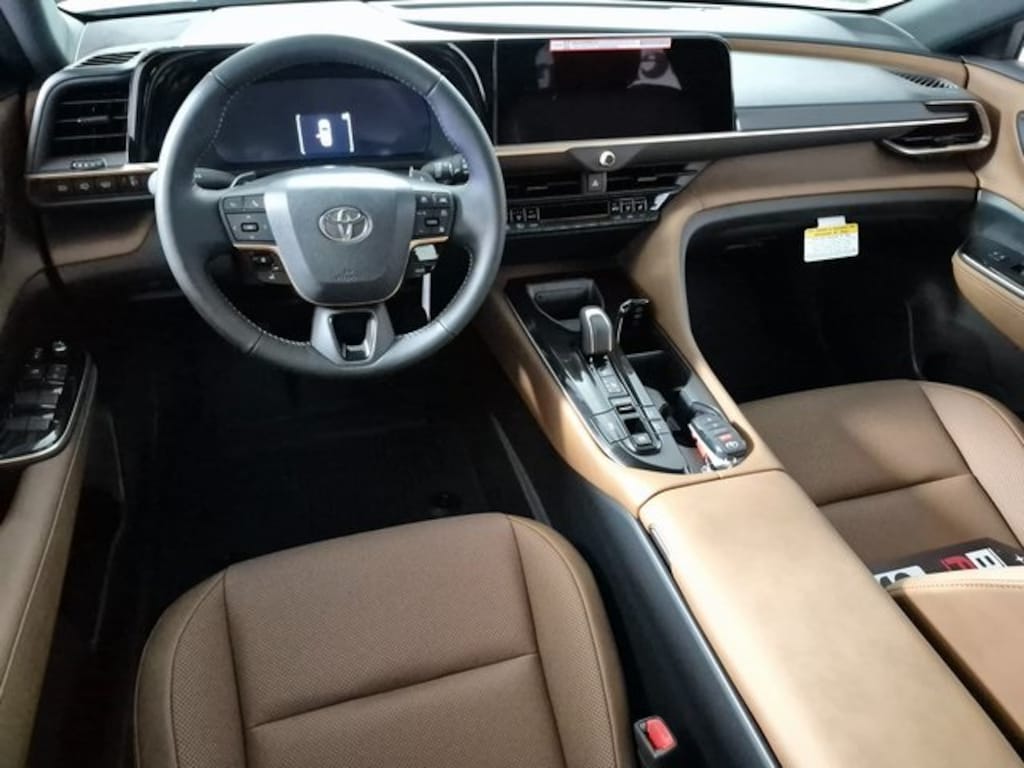 New 2025 Toyota Crown Signia XLE XLE