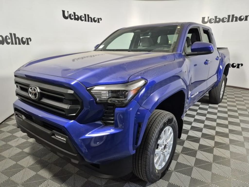 New 2025 Toyota Tacoma SR5 4X4 DOUBLE CAB