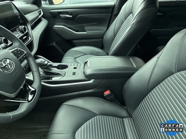 2023 Toyota Highlander XSE photo 4