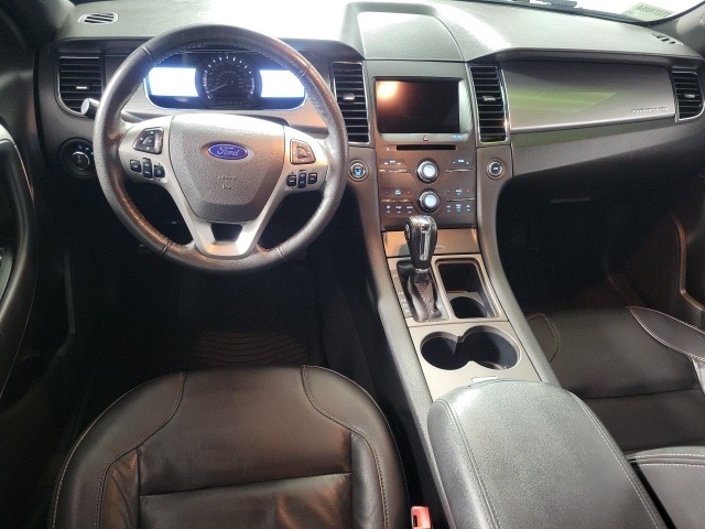 1FAHP2E81KG100679