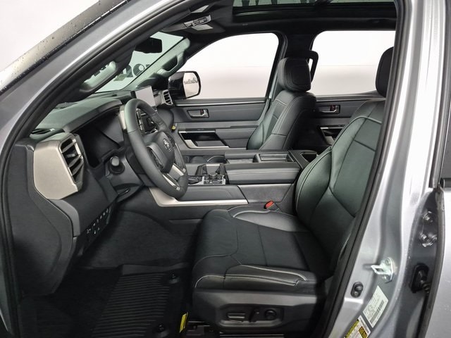 2026 Toyota Tundra Limited - Photo 9