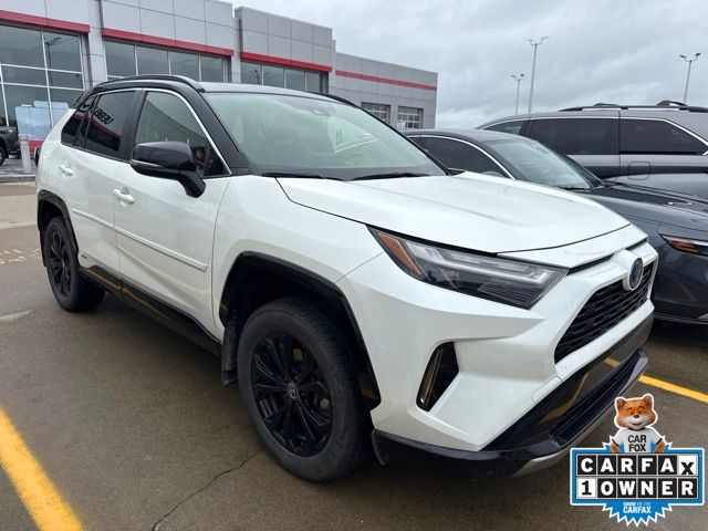 2022 Toyota RAV4 XSE - Photo 12