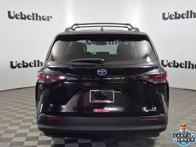 2023 Toyota Sienna LE - Photo 6