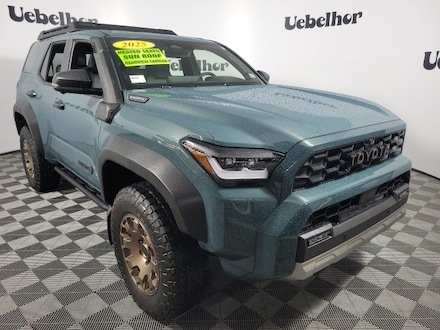 2025 Toyota 4Runner i-FORCE MAX Trailhunter SUV