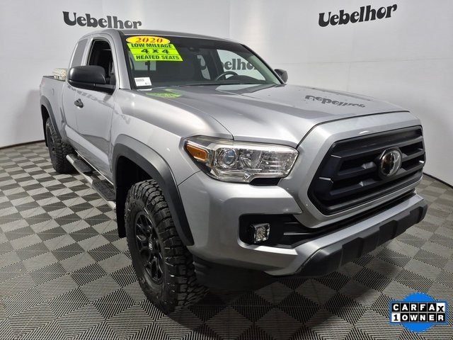 2020 Toyota Tacoma SR's photo