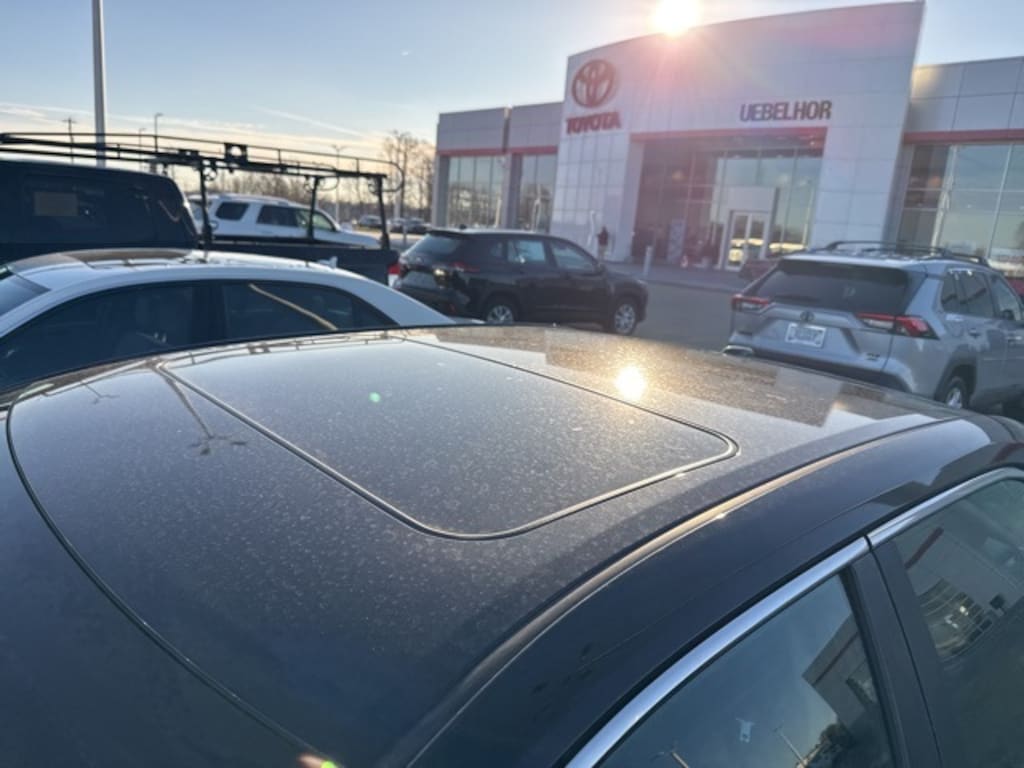 Used 2012 Toyota Camry SE Sedan