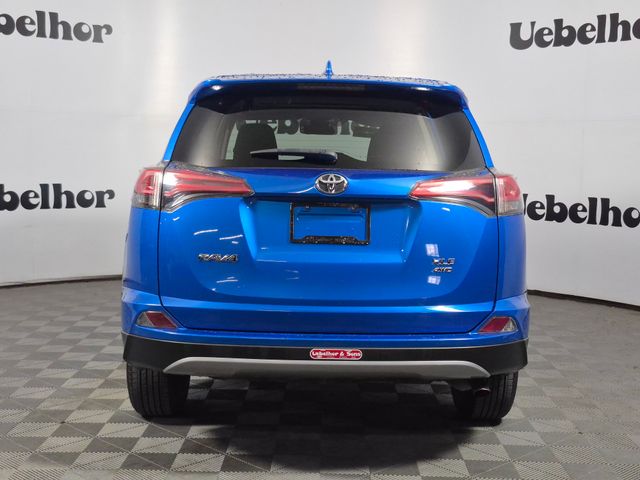 2018 Toyota RAV4 XLE - Photo 6