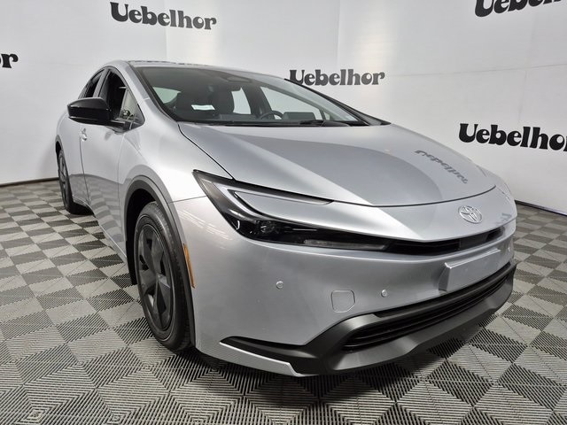 2026 Toyota Prius LE's photo