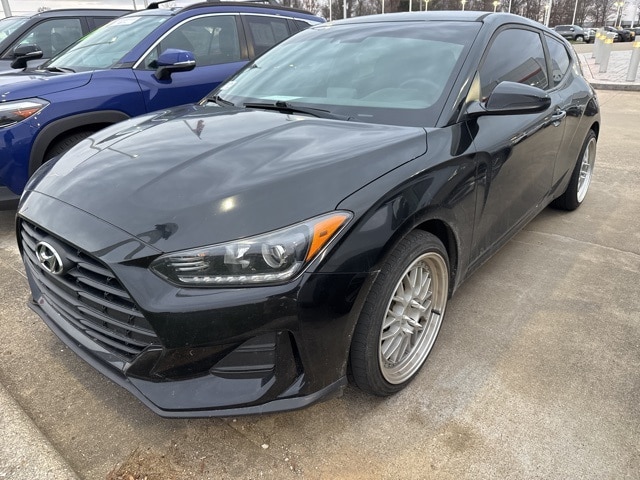 2019 Hyundai Veloster's photo