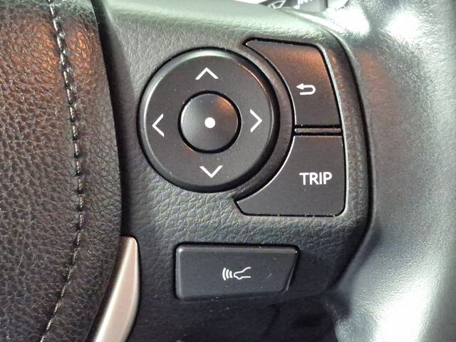 2018 Toyota RAV4 XLE - Photo 13