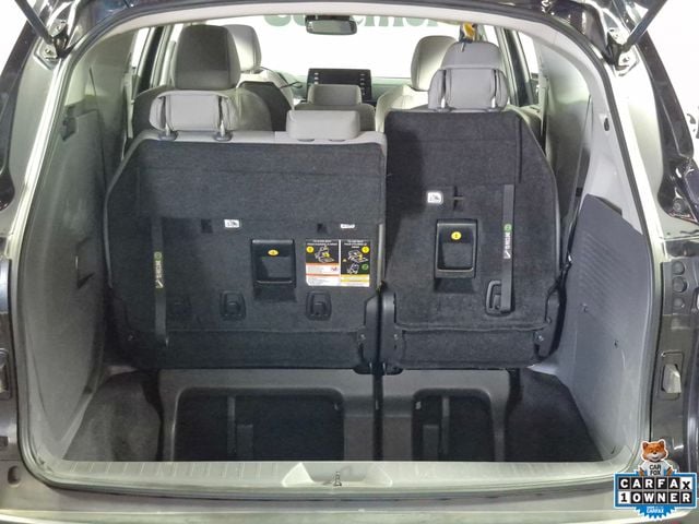 2023 Toyota Sienna LE - Photo 28