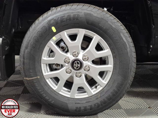 2026 Toyota Tacoma SR5 - Photo 26