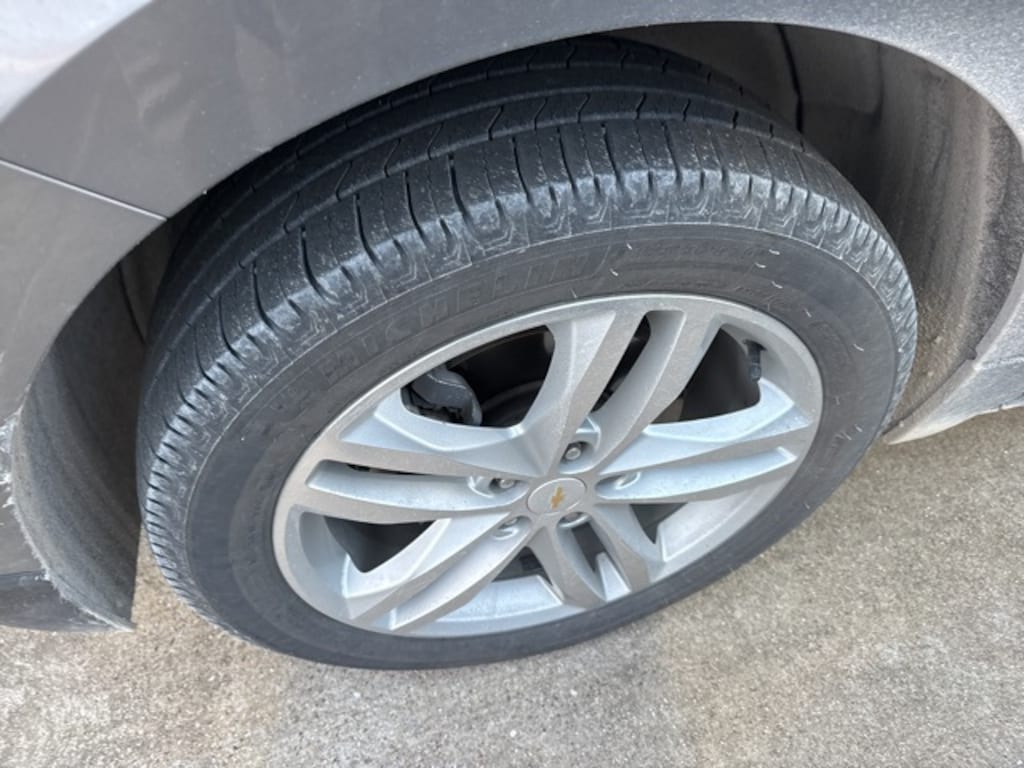 Used 2018 Chevrolet Equinox Premier SUV