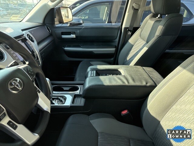 2021 Toyota Tundra SR5 CrewMax photo 3