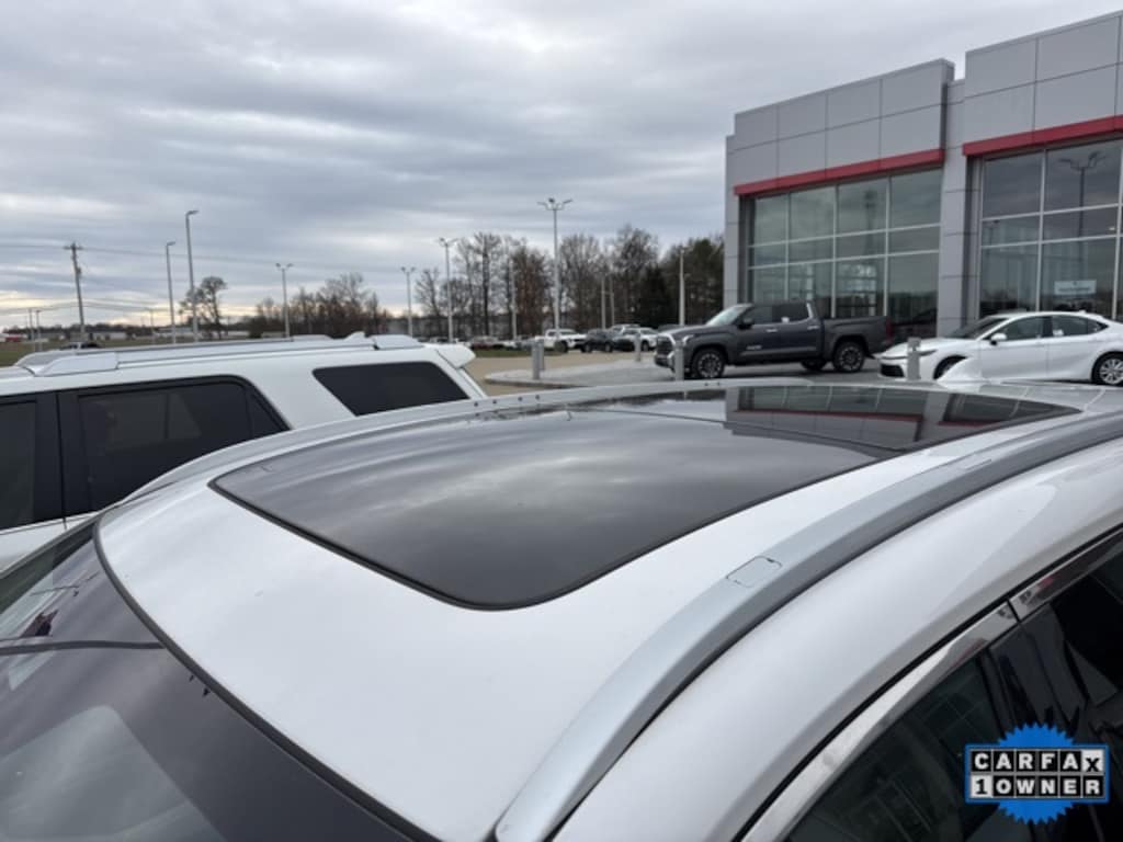 Used 2023 Acura MDX Advance SUV