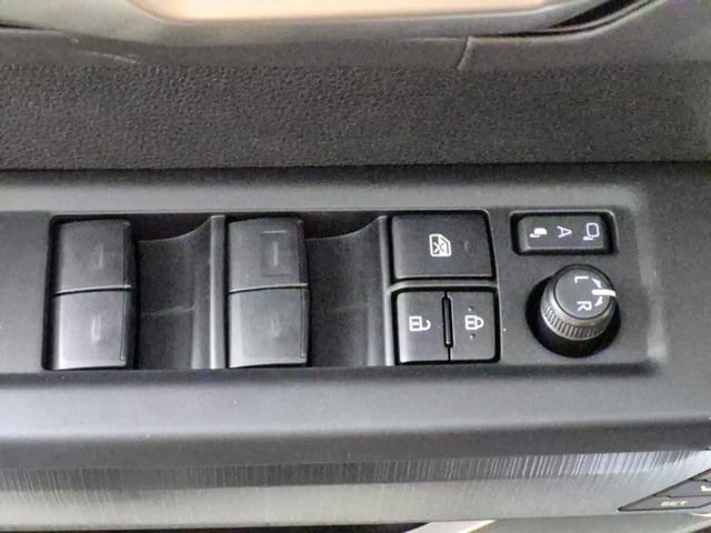 2026 Toyota Tundra Platinum - Photo 14