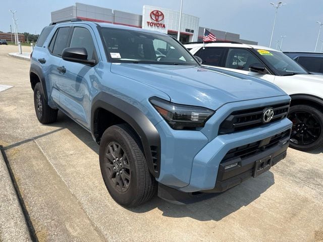 2025 Toyota 4Runner SR5 - Photo 10