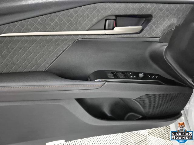 2025 Toyota Camry XLE - Photo 15