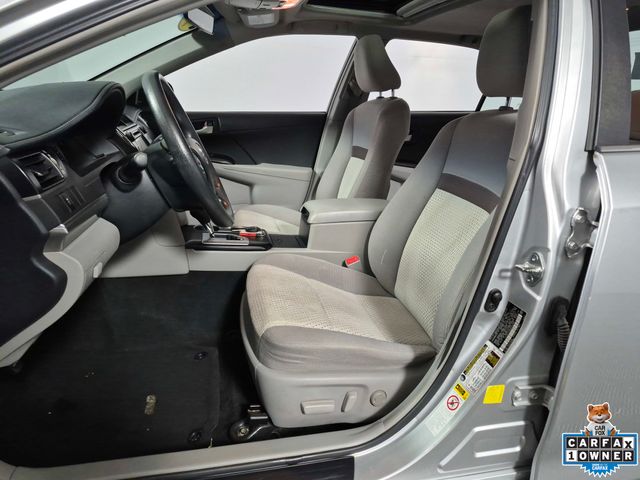 2013 Toyota Camry LE - Photo 9