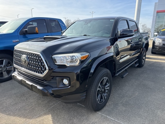 2018 Toyota Tacoma TRD Sport's photo