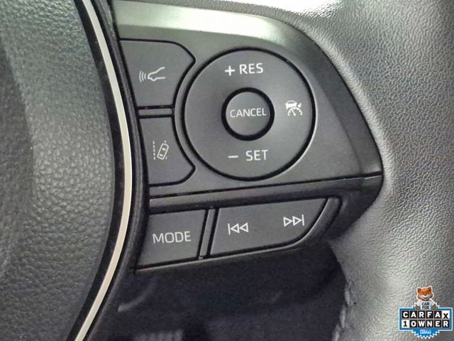 2024 Toyota RAV4 XLE - Photo 13