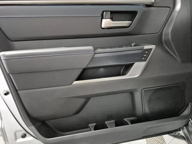 2026 Toyota Tundra Platinum - Photo 13
