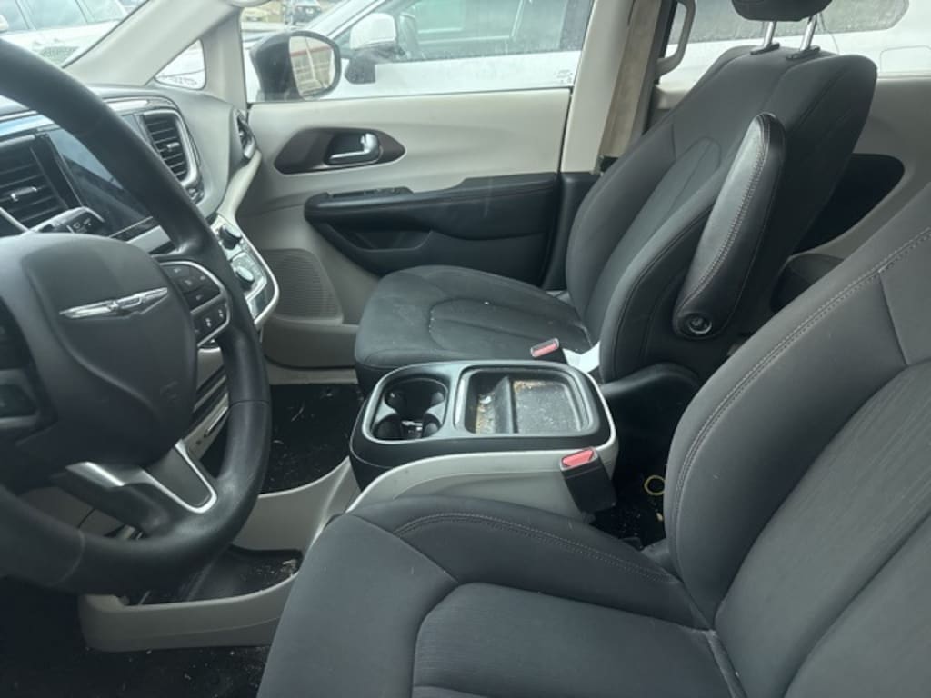 Used 2019 Chrysler Pacifica Touring Plus Van Passenger Van