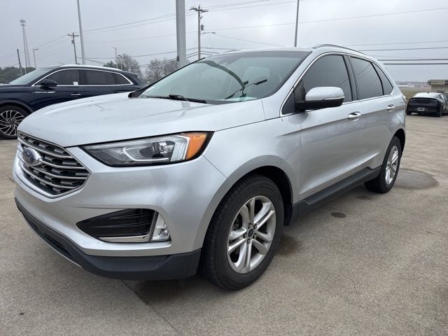 2019 Ford Edge SEL's photo