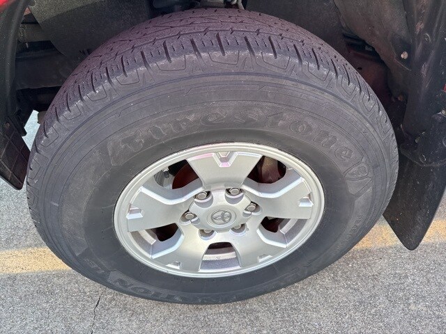 2015 Toyota Tacoma Base photo 2