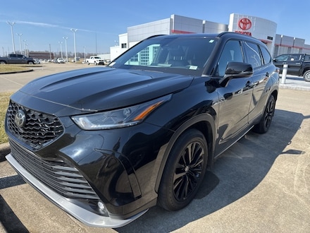 2023 Toyota Highlander XSE SUV