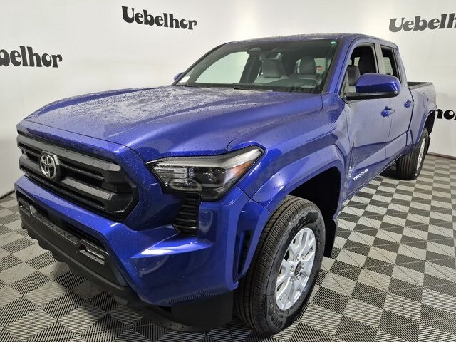 2025 Toyota Tacoma SR5 4x4 Double Cab Long Bed photo 3
