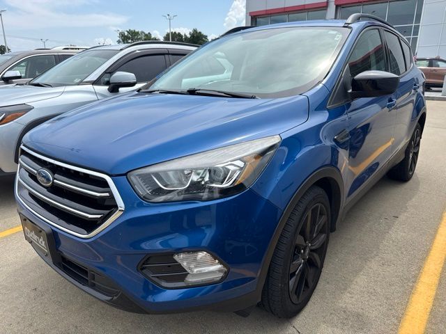 2017 Ford Escape SE's photo