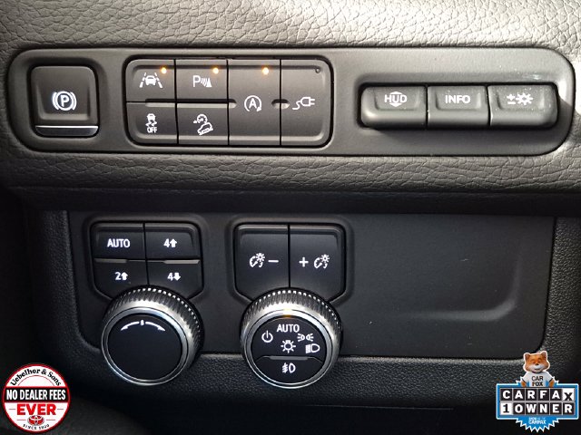 2021 GMC Yukon XL Denali - Photo 17