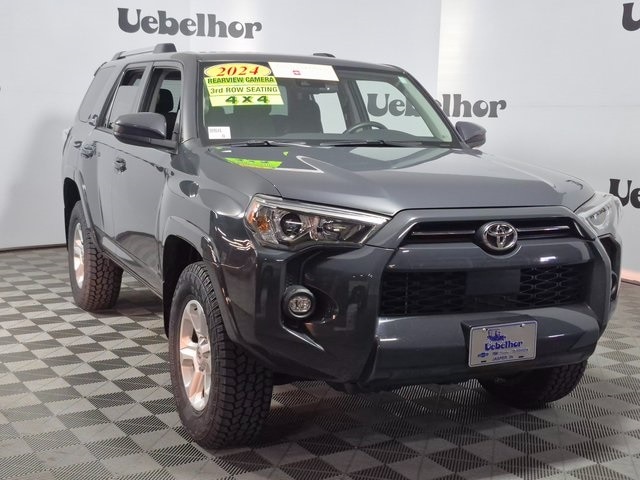 2024 Toyota 4Runner SR5's photo