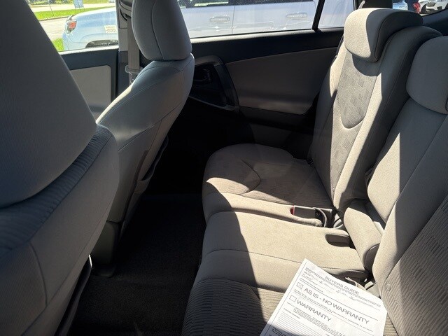 2010 Toyota RAV4 Base photo 4